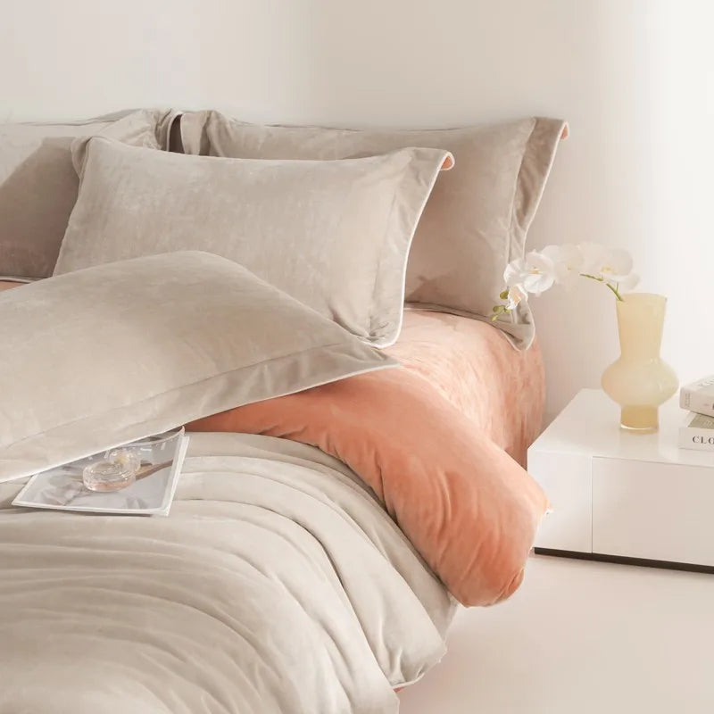 500TC Reversible Fluffy Microfiber bedding set includes velvet textured duvet cover set
