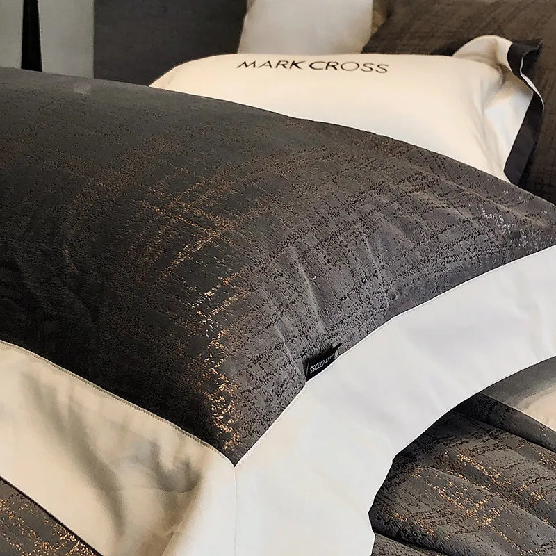 Brushstroke pattern Pillowcases with this Fluffy bedding set
