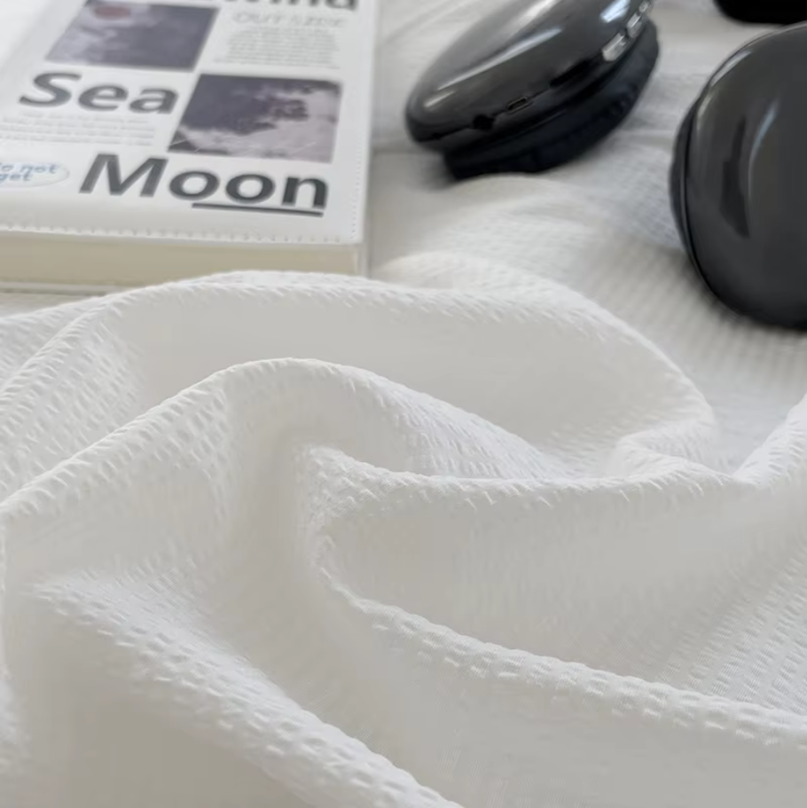 Buy luxury bedding online Seersucker 3-Piece Duvet Cover Set – Microfiber - White