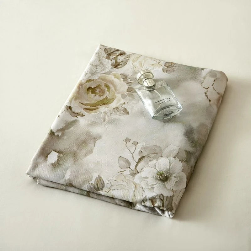 Floral-patterned bed sheet set