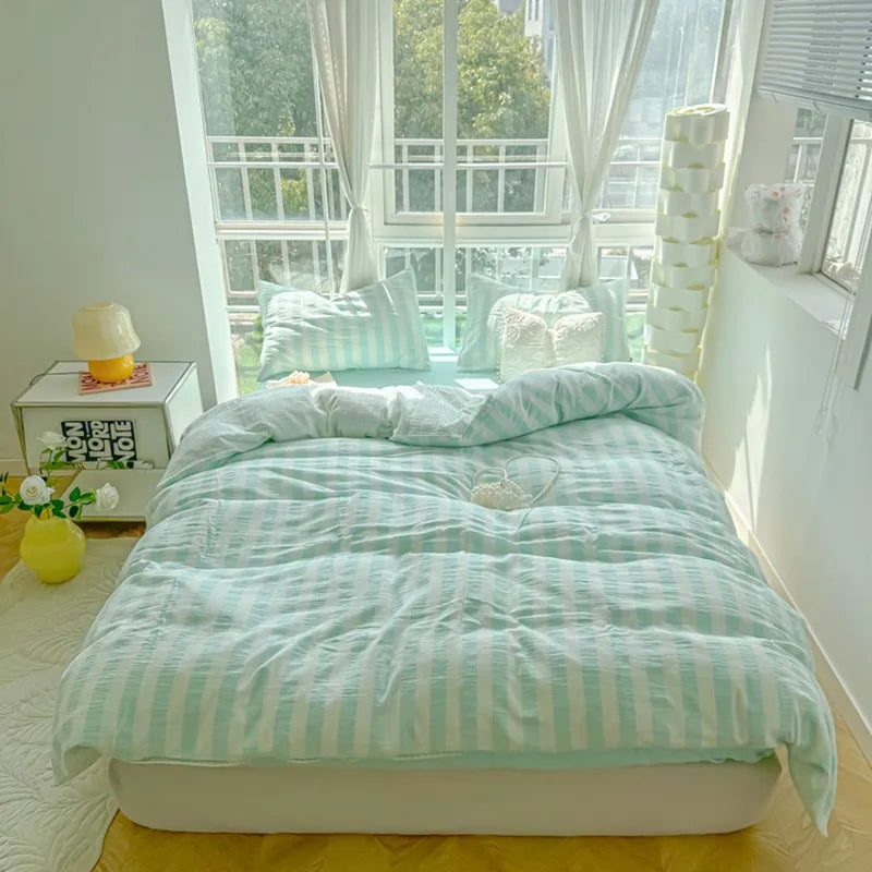 Lightweight Luxury Striped Bedding Set - Sky