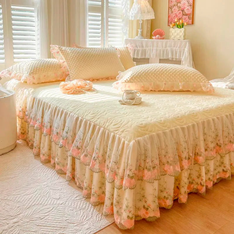 400TC Lace Embroidery Ruffled Bed Skirt Set - Yellow