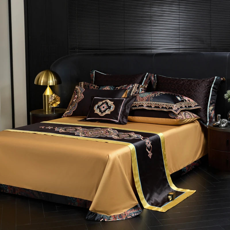 800TC Royal Black Jacquard Embroidered Bedding Set