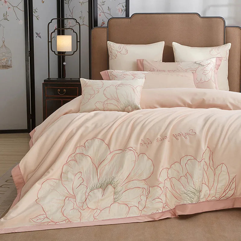 600TC Egyptian Cotton Embroidered Patchwork Bedding Set - Pink