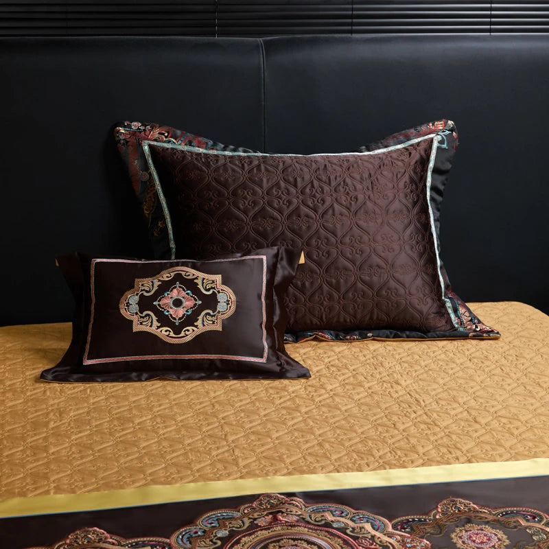 800TC Royal Black Jacquard Embroidered Bedding Set