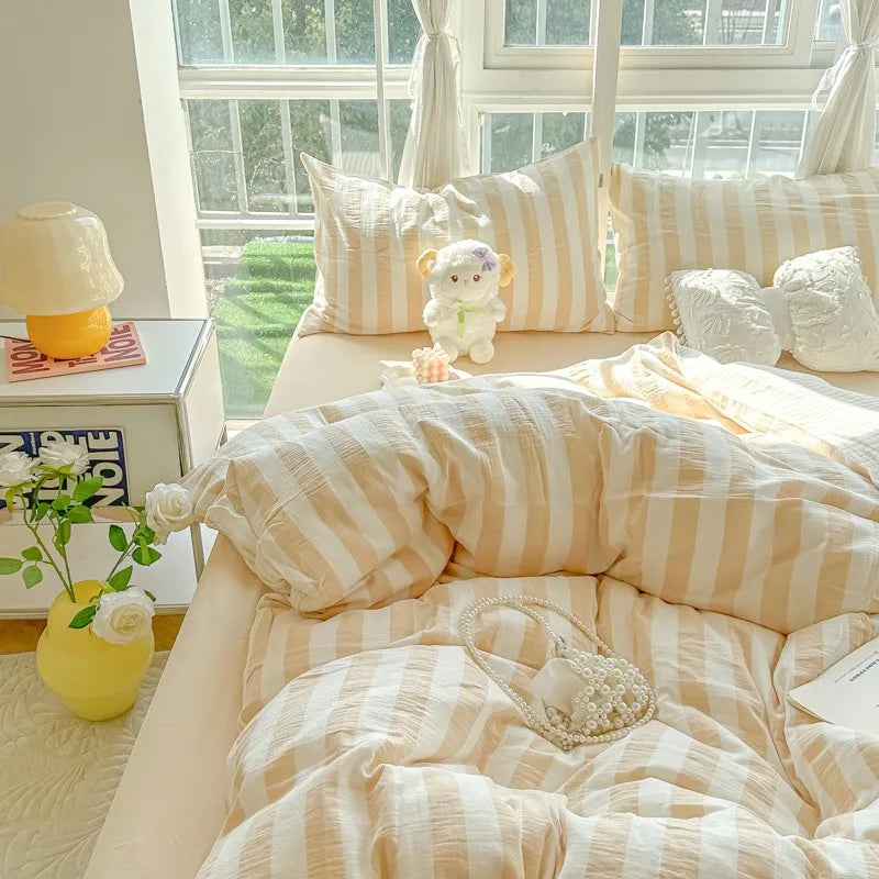 Where to buy luxury bed linen Lightweight Luxury Striped Bedding Set - Beige