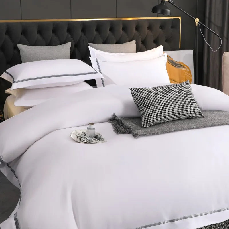 White Soft 800TC Hotel Style Bedding set available in Double and Family sizes