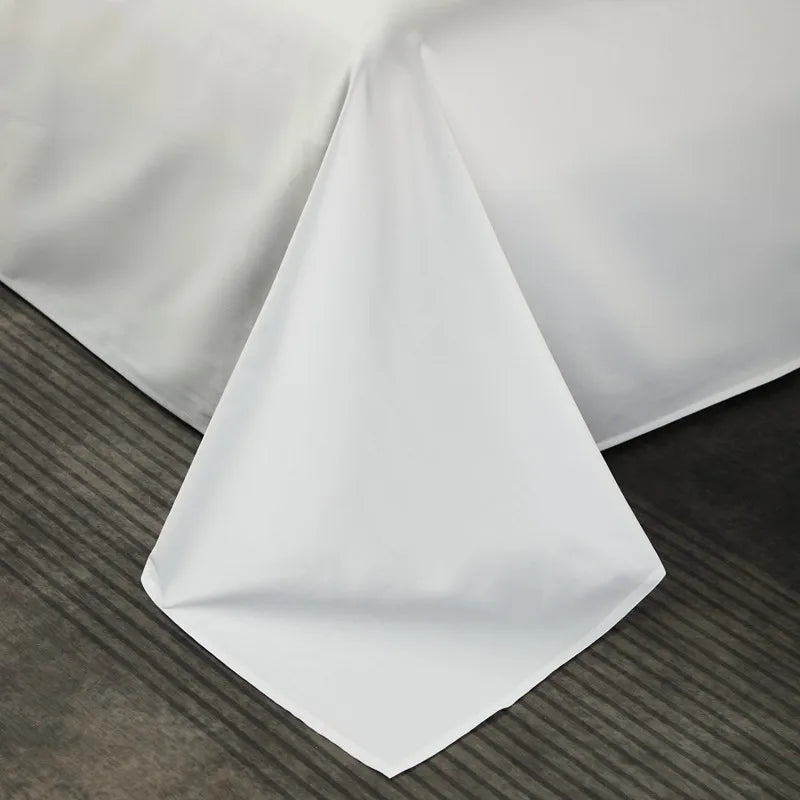 White flat bedding set with duvet cover