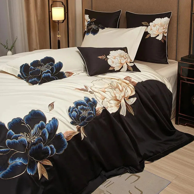 luxury bedding Egyptian Cotton Embroidered Patchwork Bedding Set - Black